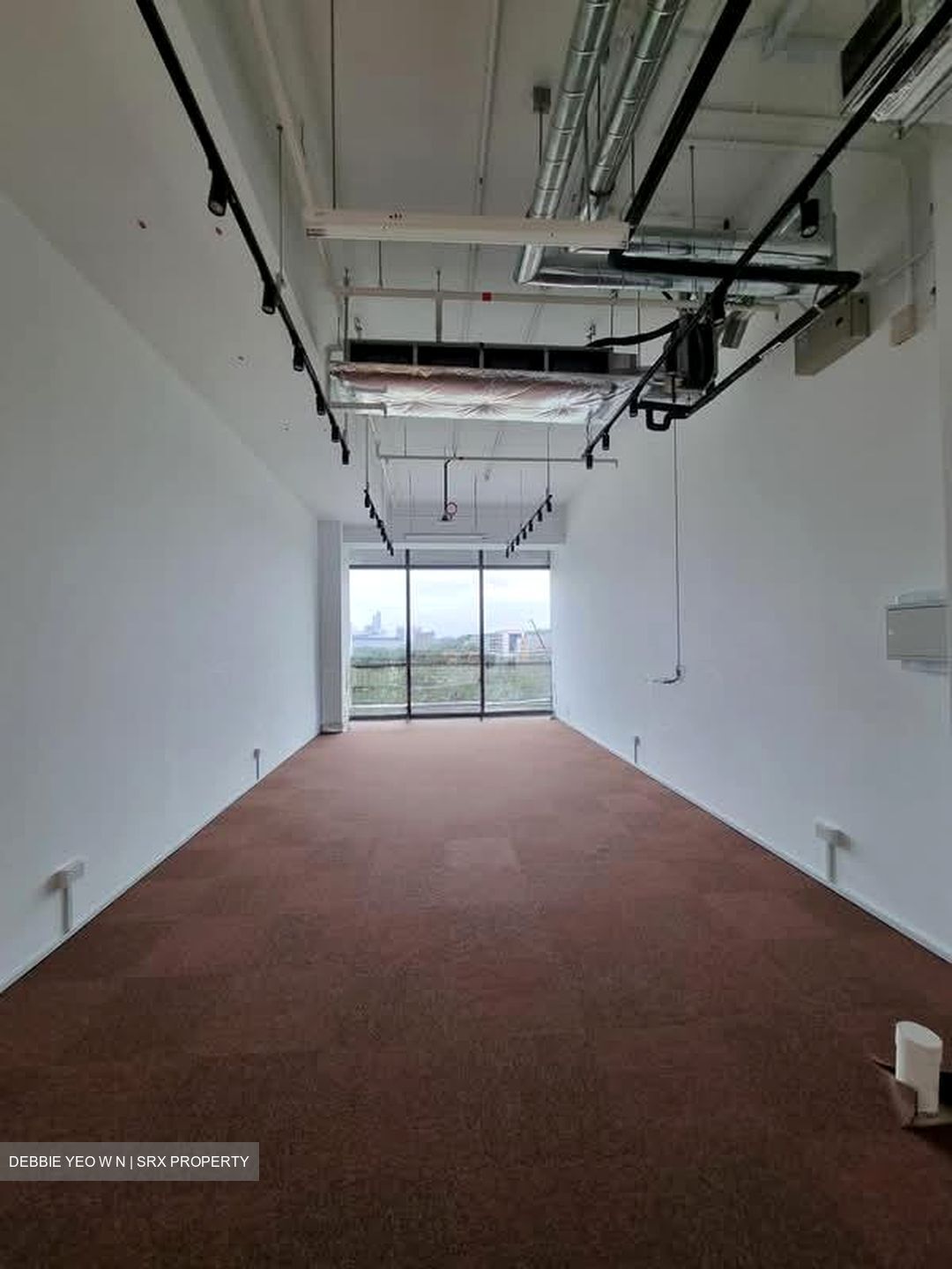 Woods Square (D25), Office #529999621